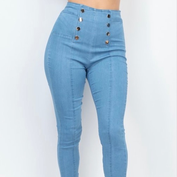 NEW TRENDY MEDIUM WASH DENIM WOMEN HIGH WAIST JEANS GOLD BUTTON DETAILS - Picture 3 of 9